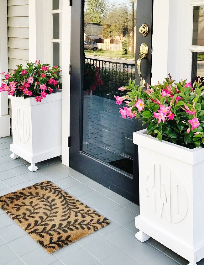 make your front yard stand out with these 15 diy planter box ideas, Add a personal monogrammed touch