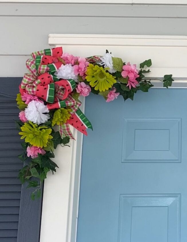 12 maneras de conseguir una decoracin de verano al aire libre por menos dinero, Esquinas decorativas para puertas