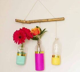 how to make an upcycled floral wall hanging