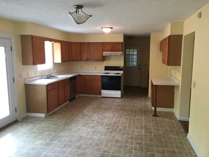 10 farmhouse kitchen makeover ideas on a budget, Added Peninsula for more Counter Space