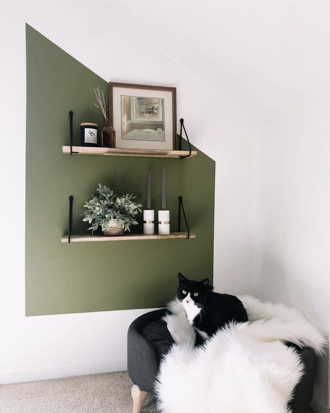 20 affordable ways to turn your bedroom into a space you can relax in, Paint a color block wall