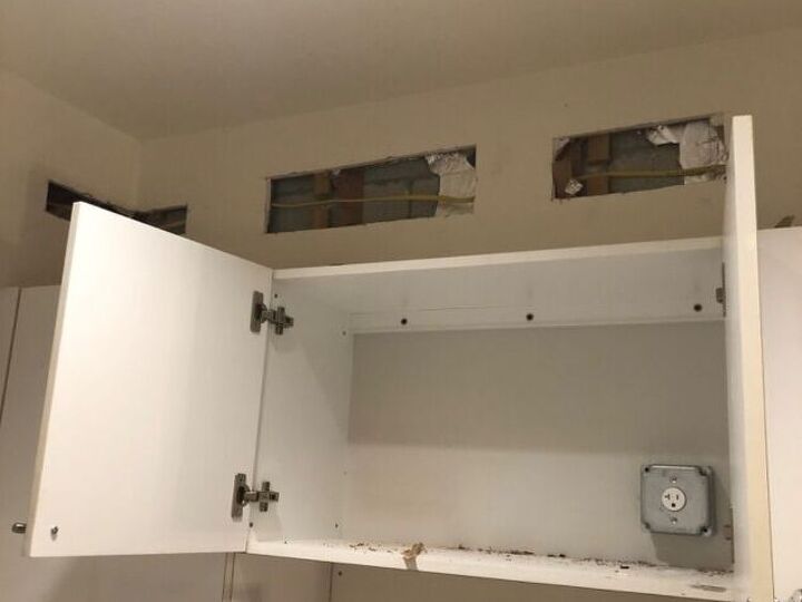 q electrician cut through wood beams