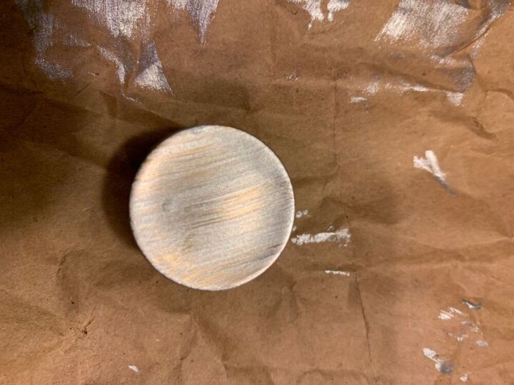 q how to paint pendant lights without taking them down