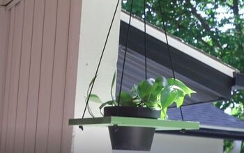 Put Together a Minimalistic Hanging Porch Planter for Under $5