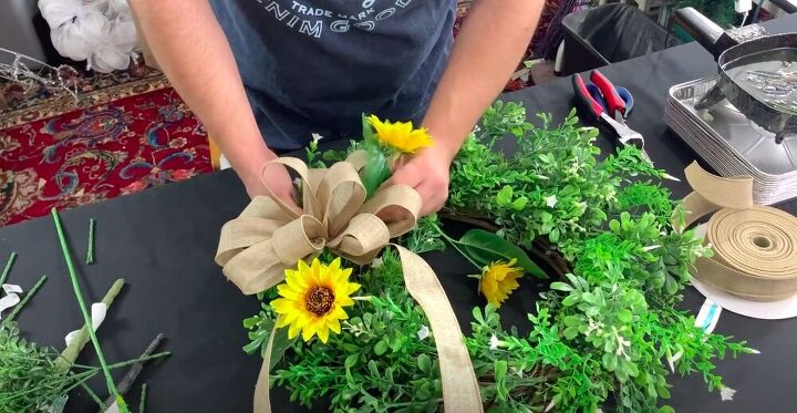 burlap sunflower wreath, Add Flowers