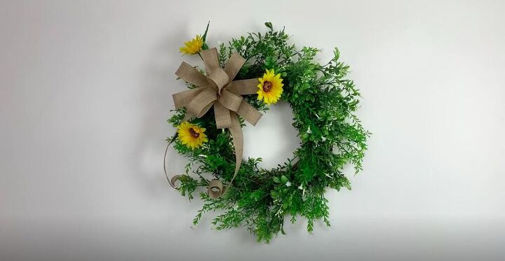 burlap sunflower wreath, DIY Burlap Sunflower Wreath