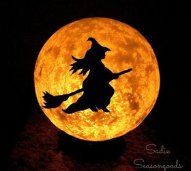 11 decoraciones de halloween econmicas para impresionar a tus vecinos, L mpara Vintage Luna de Halloween
