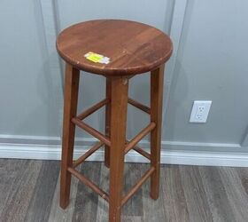 diy plant stands from a thrifted bar stool