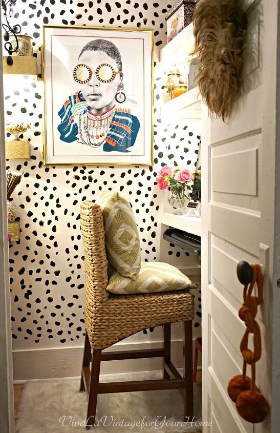 s 12 shocking makeovers that will make you want to empty your closets, Closet Turned Office