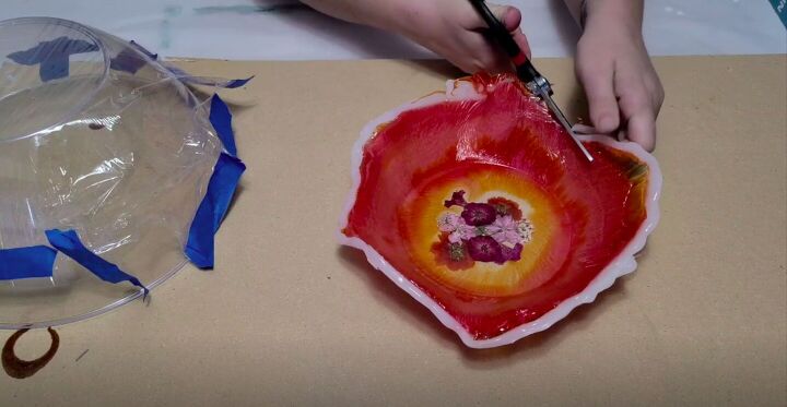learn how to create a bowl made entirely of resin, Remove the Silicone