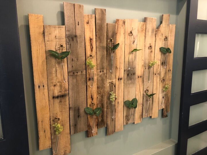 10 beautiful things you can make using scrap pieces of wood, A Plant Propagation Station From Pallet Boards