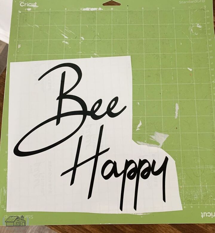 upcycled scrap wood bumble bee sign
