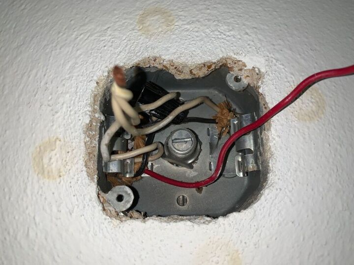 Can You Tell If This Junction Box Is Fan Rated Hometalk - How To Tell If Ceiling Box Is Fan Rated Can You Tell If This Junction Box Is Fan Rated Hometalk - How To Tell If Ceiling Box Is Fan Rated