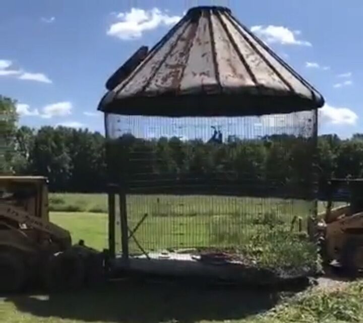 turning a corn crib into a gazebo