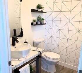 14 ways to get a gorgeous bathroom in only three hours, Create a stunning statement wall with a Sharpie