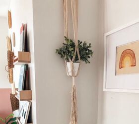 How to Hang A Picture The Right Way