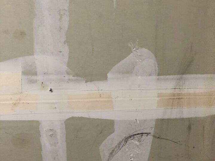 q how to paint the garage walls