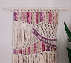 Easy Cheerful Macrame Wall Hanging (with Naturally Dyed Rope)