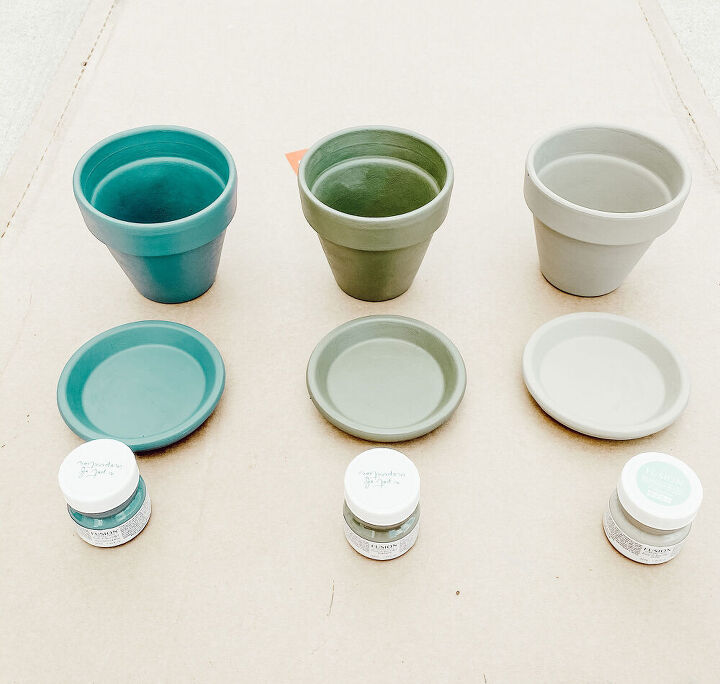 how to paint and distress terra cotta pots
