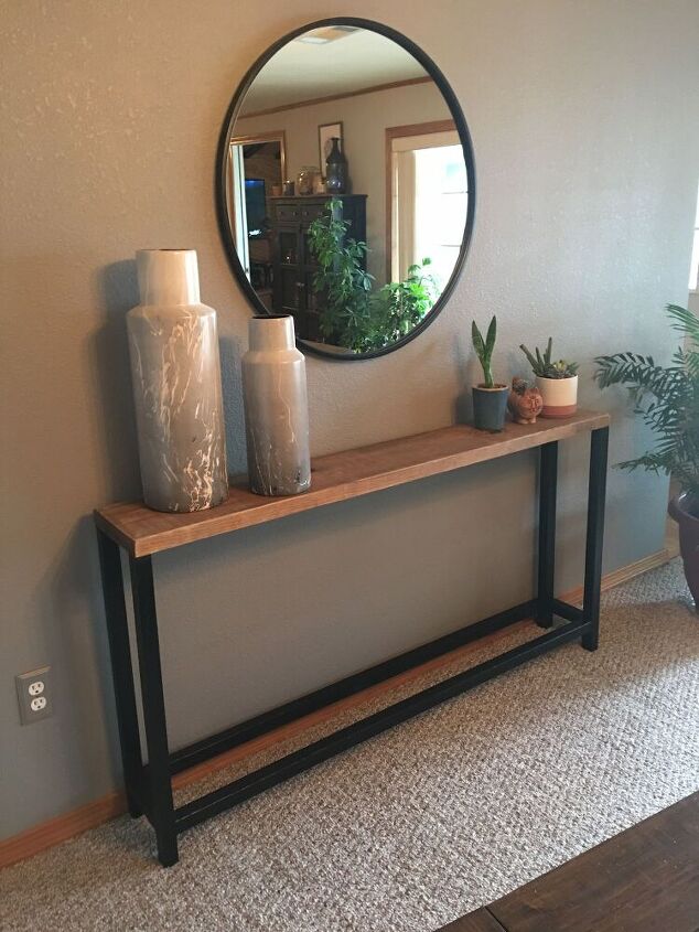 vertical shiplap accent wall