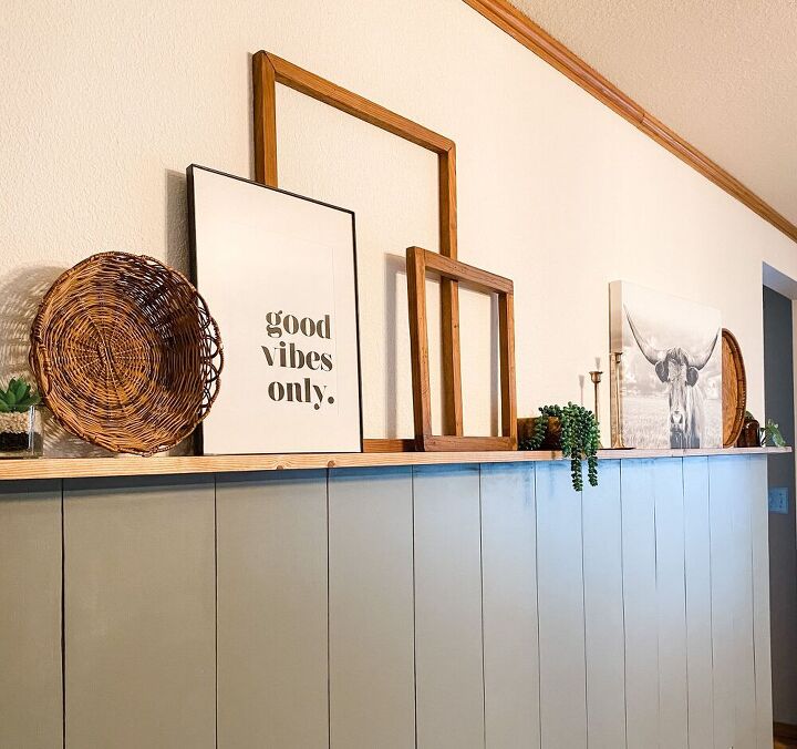 vertical shiplap accent wall