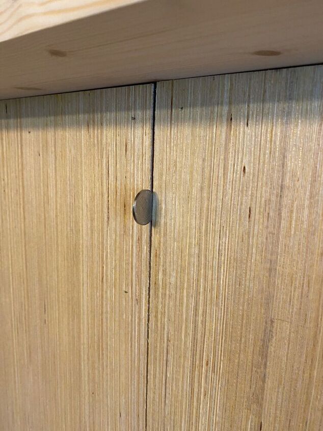 vertical shiplap accent wall