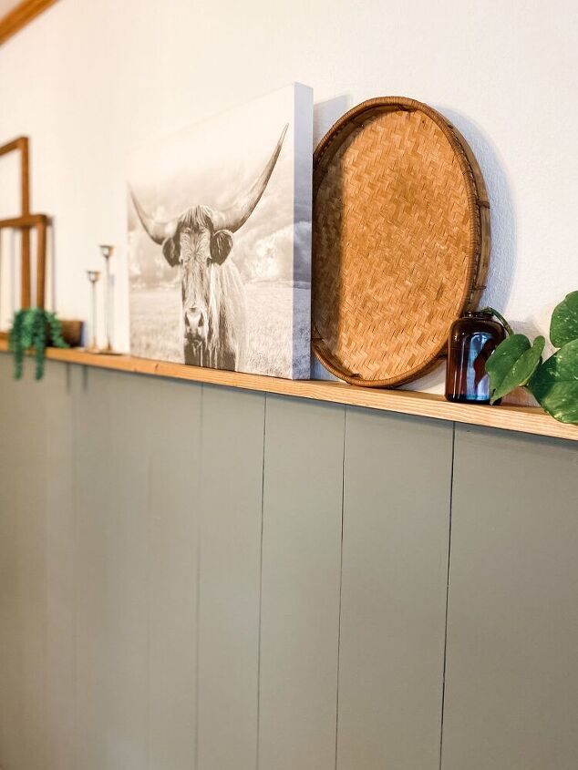 vertical shiplap accent wall