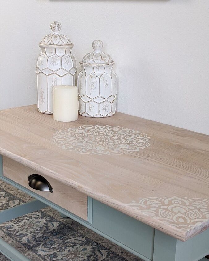 how to whitewash old furniture to upcycle it