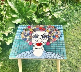 how to use up your old broken china to make a unique mosaic table, Picqueassiette table