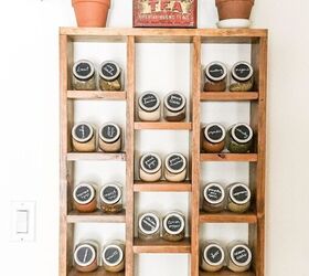 10 clever ways diyers organize their spices, Dollar Store Spice Storage
