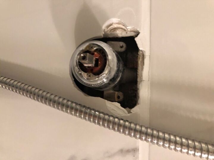 q how do replace the shower valve