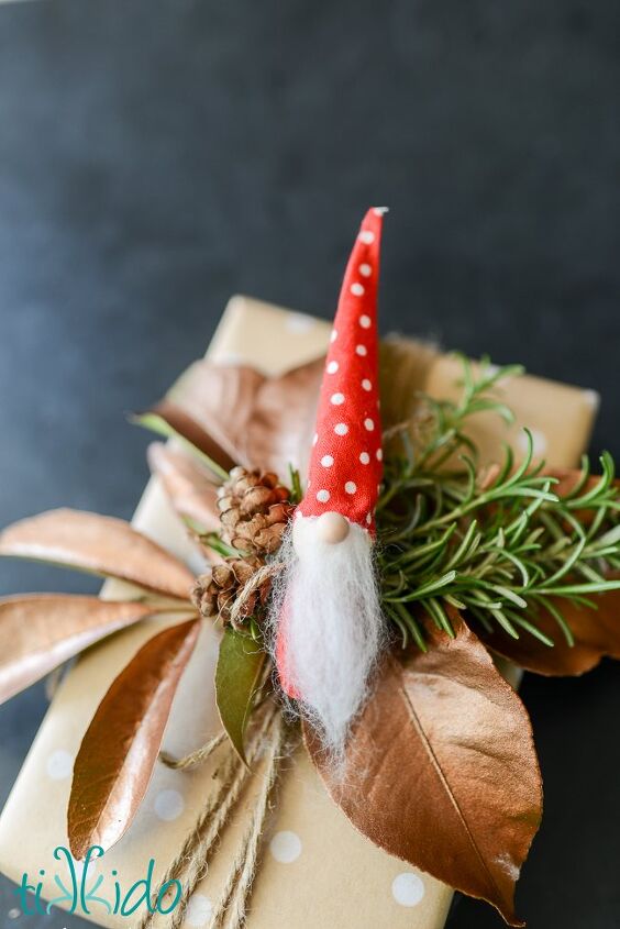 10 christmas gnomes ideas to bring on your holiday cheer, Create the cutest little gnomes around