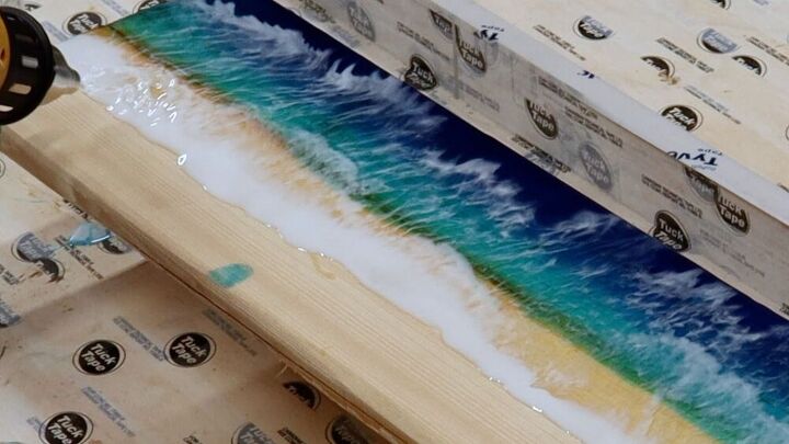 arte de pared de madera y resina con olas del ocano