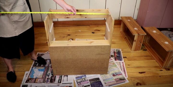 turn a plain ikea rast dresser into a rustic farmhouse nightstand, Measure the Base