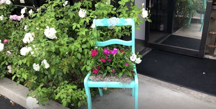 transforme uma cadeira velha em um vaso novo e brilhante, jardineira para cadeiras