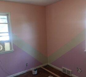 pleasantly pastel painted room, Colored walls