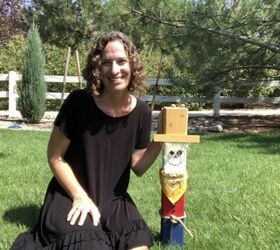 how to make a fence post scarecrow
