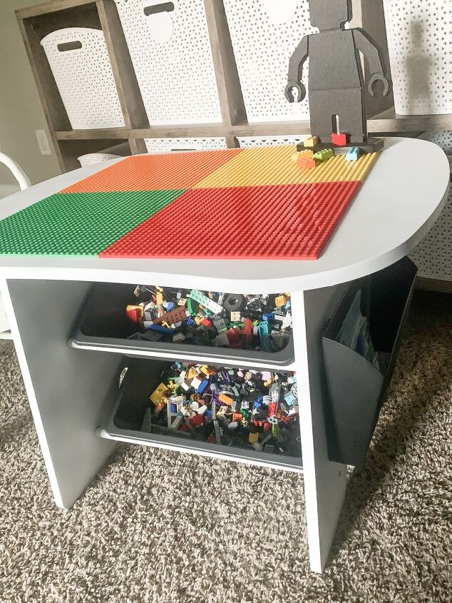 12 impresionantes ideas de bricolaje para la habitacin de los nios, Mesa de Lego DIY