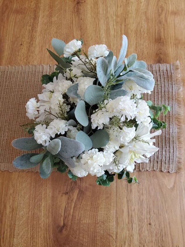 fall pumpkin centerpiece