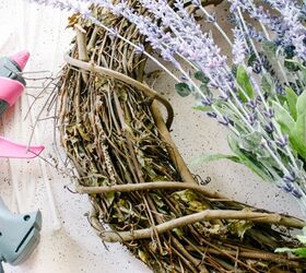 diy whimsical lavender wreath