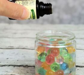 essential oil diffuser with water beads