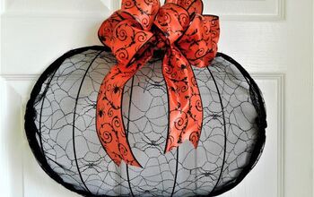 Wire Pumpkin Wreath