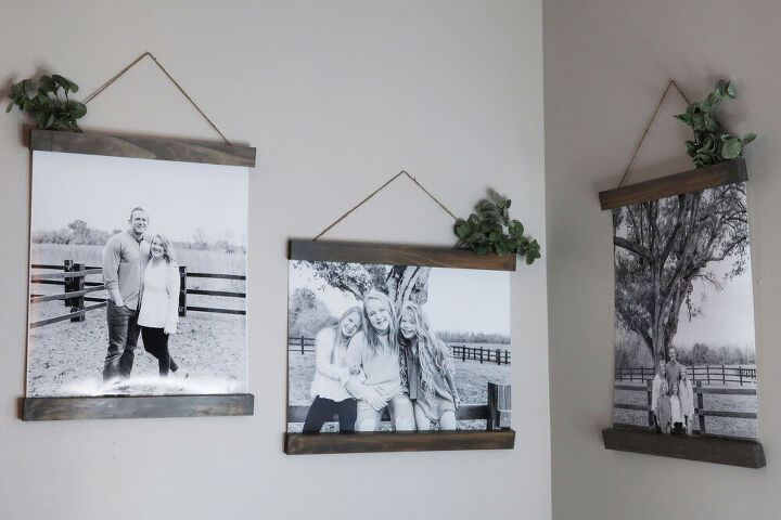 13 maneras de fingir un aspecto de granja de alta gama en su sala de estar, Cuelga las fotos de la familia con estilo
