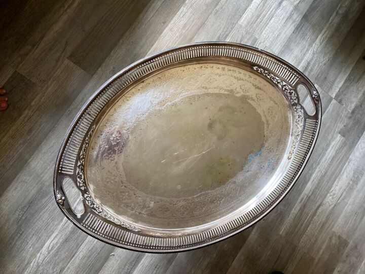 q how do i attach legs to large tray