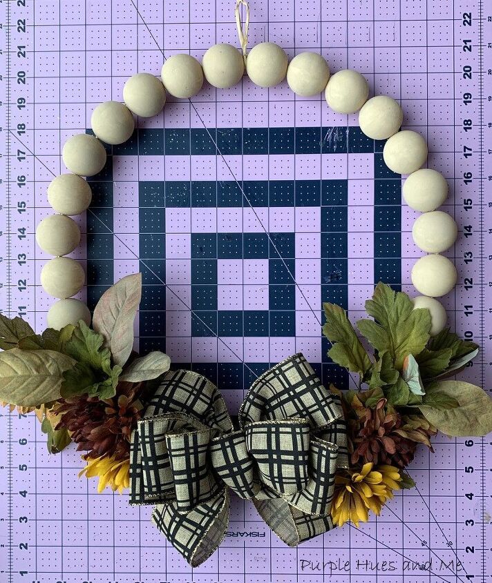 painted ping pong balls wreath
