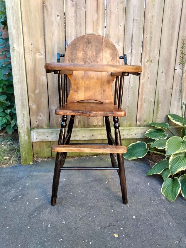 restaurar uma cadeira velha
