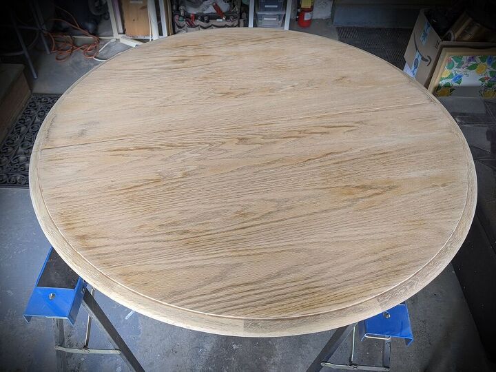 90s oak dining set gets a make over, Wood filler to smooth it out