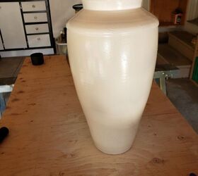 thrifted vase gets a modern look, 2 coats of spray