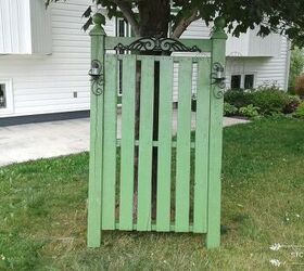 garden accent gate made from a pallet