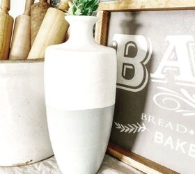 13 ways to turn a cheap vase into high end decor, Two Toned Vase